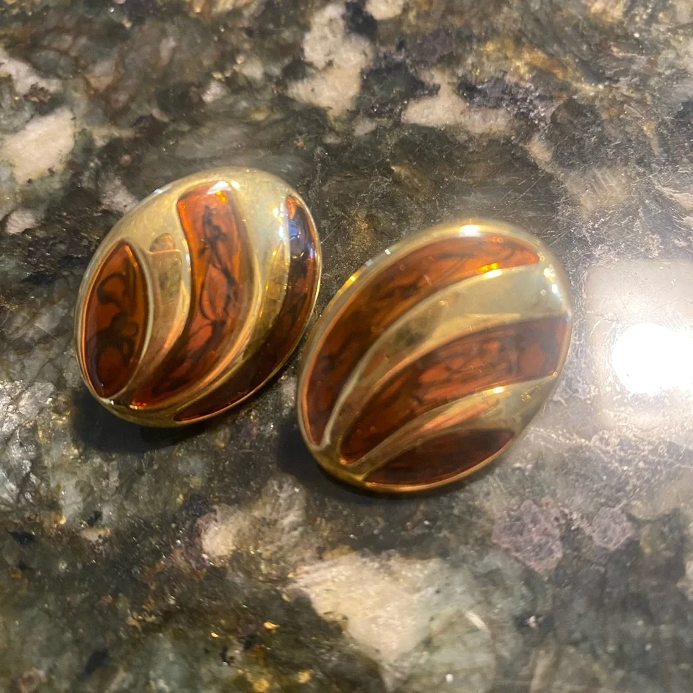 Vintage Napier Elegant Gold and Brown Clip On Earrings - Picture 1 of 3